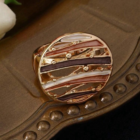 Geometric Bohemian Style Ring - Picture 1 of 5